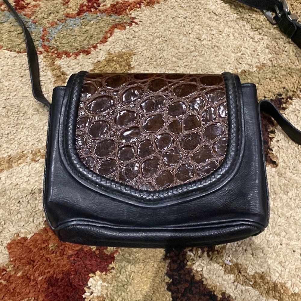 ❤️ Vintage Leather Crossbody ❤️